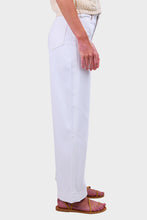Load image into Gallery viewer, Devon Crop Rework Jean - White Light