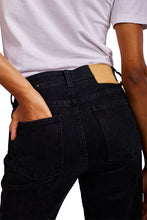 Load image into Gallery viewer, Eshel High Boot - Black Stone Wash