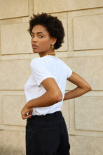 Load image into Gallery viewer, Slim Heritage Short Sleeve T-Shirt - White