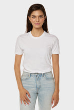 Load image into Gallery viewer, Slim Heritage Short Sleeve T-Shirt - White