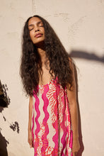 Load image into Gallery viewer, Heather Maxi - Coral Wave Fuchsia