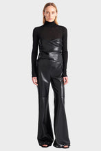 Load image into Gallery viewer, Kynlee Top - Black