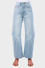 Load image into Gallery viewer, Slim Lasso Jean - Super Light Vintage
