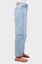 Load image into Gallery viewer, Slim Lasso Jean - Super Light Vintage
