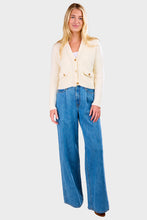 Load image into Gallery viewer, Double Pocket Cropped Cardi - Cream
