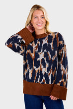 Load image into Gallery viewer, Leopard Print Knit Sweater
