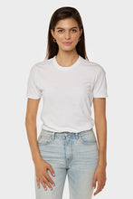 Load image into Gallery viewer, Slim Heritage Short Sleeve T-Shirt - White
