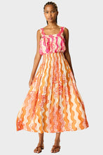 Load image into Gallery viewer, Jasmine Top - Coral Wave Fuchsia
