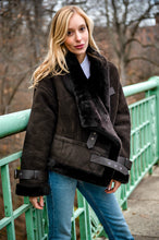 Load image into Gallery viewer, Darling Cropped Shearling Jacket - Conker Brown
