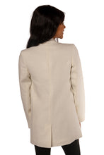 Load image into Gallery viewer, Wingtip 2 Ivory Dinner Jacket - Ivory Linen &amp; Black
