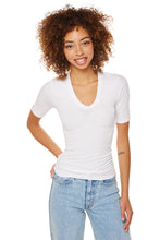Load image into Gallery viewer, Stretch Silk Knit Half Sleeve U Tee - White
